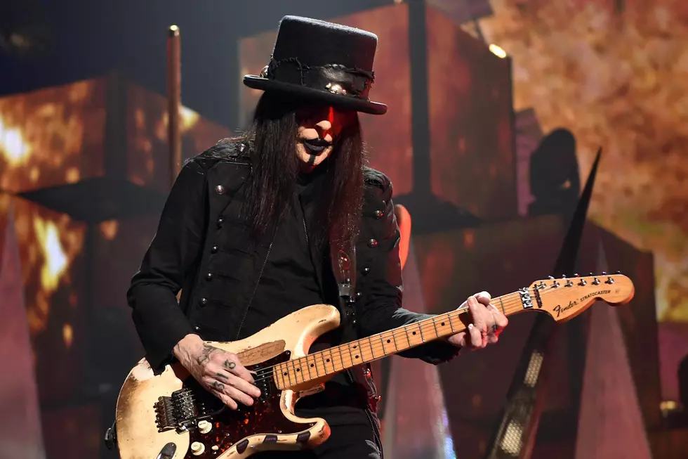 Motley Crue Guitarist Mick Mars Retires From Touring